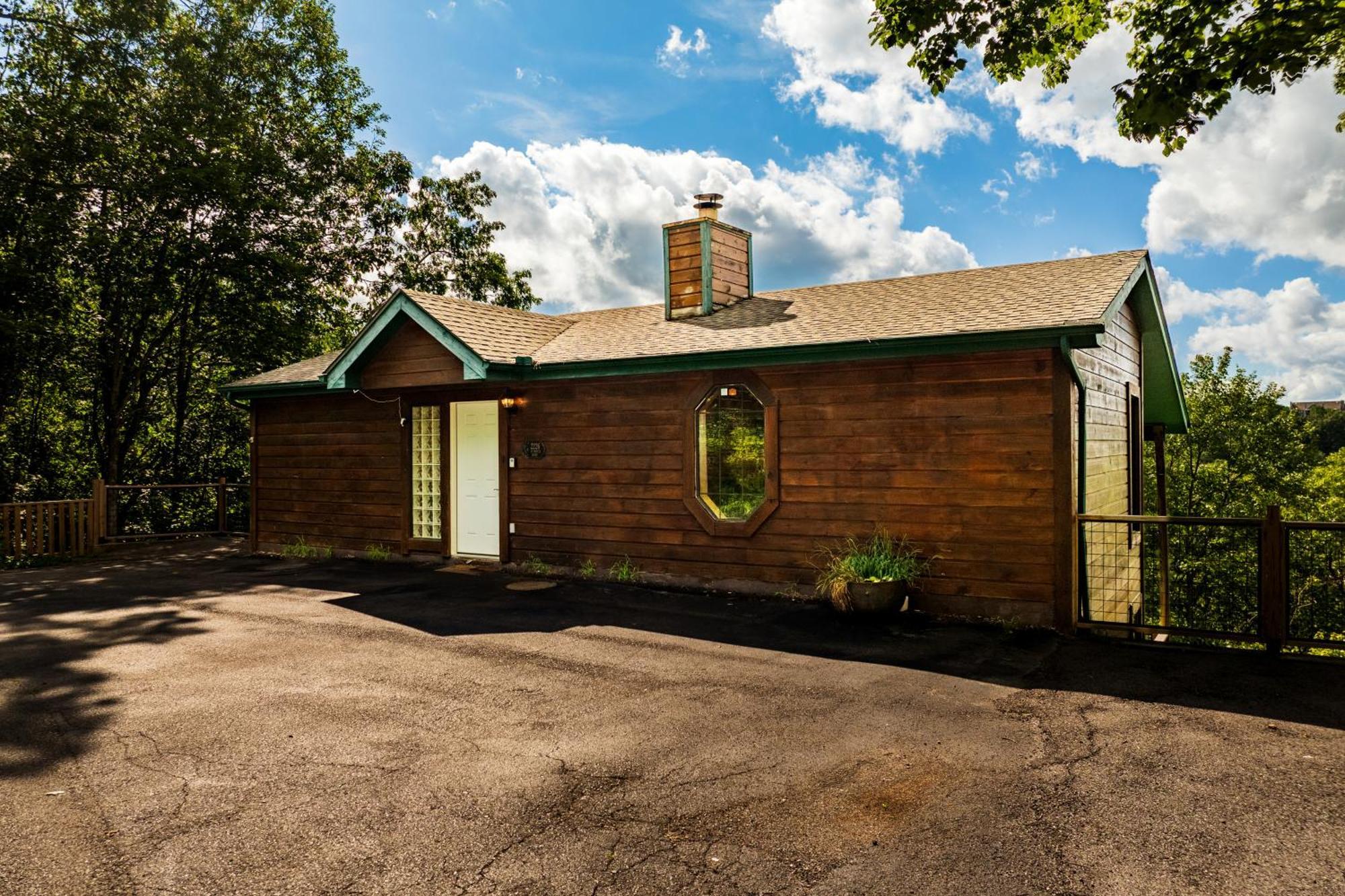 Вилла Elevista - Quaint&Private-Views-Hottub-Pooltable-Bears-3 Clubhouse Pools Гатлинбург Экстерьер фото
